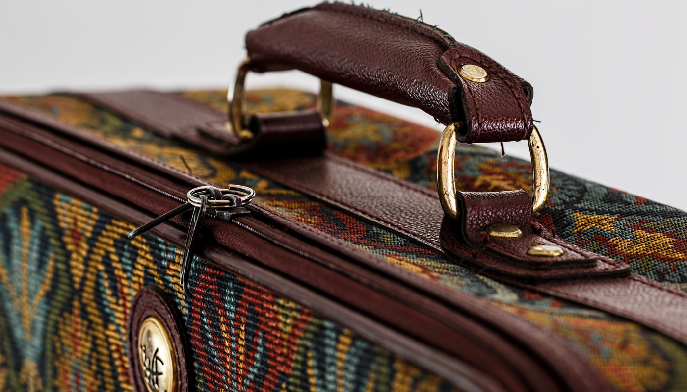 How to Pack Efficiently: Luggage Tips from Frequent Flyers