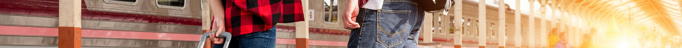 Hard vs. Soft Shell Luggage: Which is Right for You?