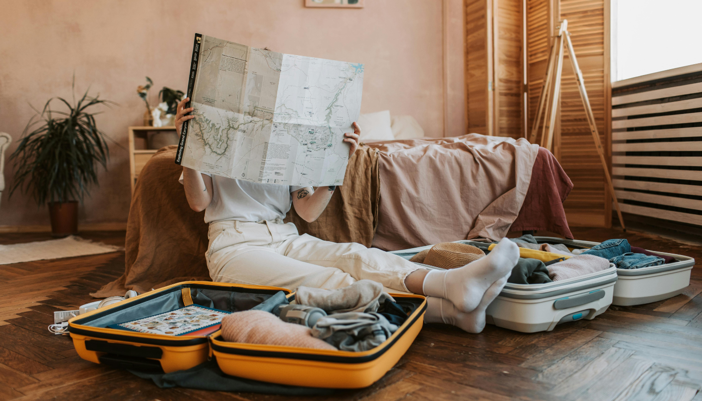 Hard Shell vs Soft Shell Luggage: Which One Is Better?