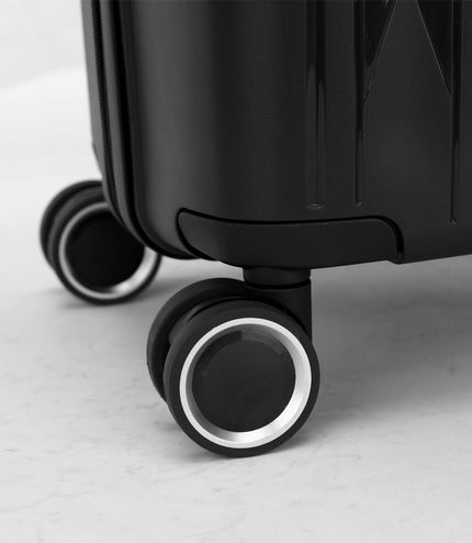 Burnaby Large Hard Shell Suitcase in Black