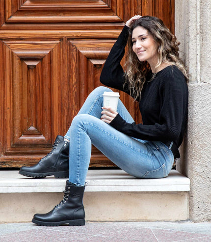 Panama Jack Women's Frisia B1 Black Waterproof Leather Combat Boots