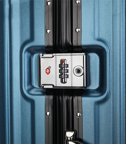Airdrie Set of 3 Hard Shell Suitcase in Blue