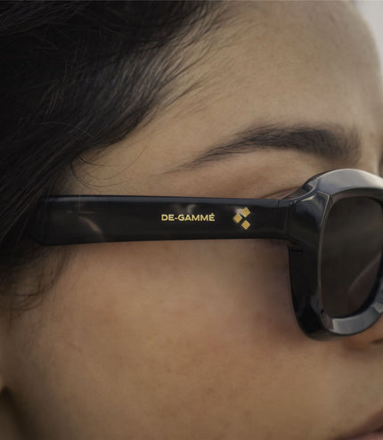 De-Gamme Black Geometric Frame Polarized Sunglasses - Milan