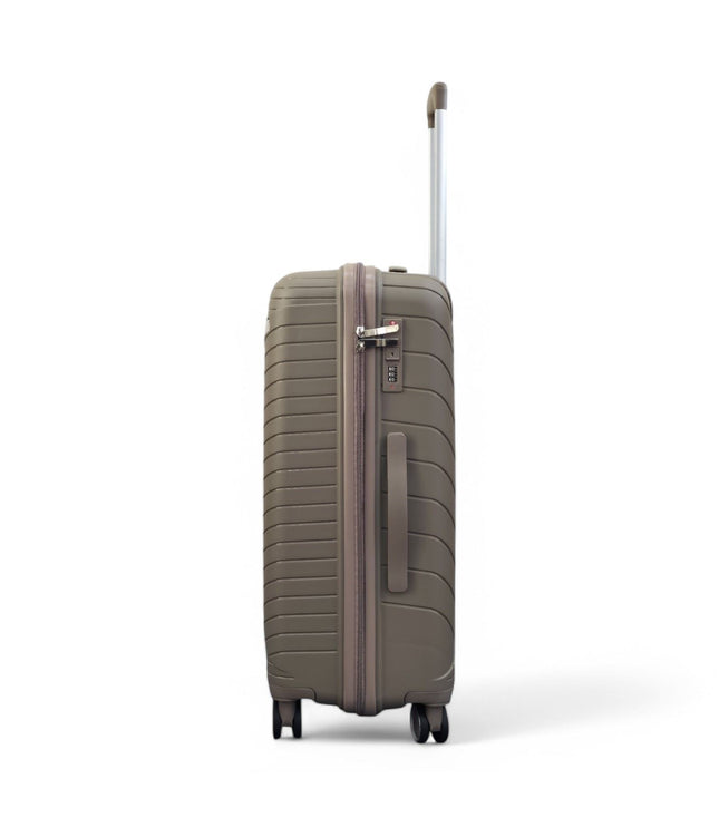 Chita Medium Hard Shell Suitcase in Flesh
