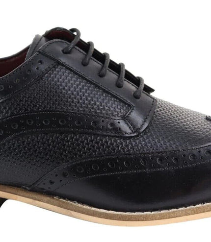 Mens Classic Oxford Brogue Shoes In Patterned Black Leather