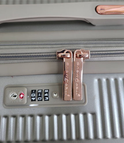 Cowra Medium Hard Shell Suitcase in Champagne ( Beige )
