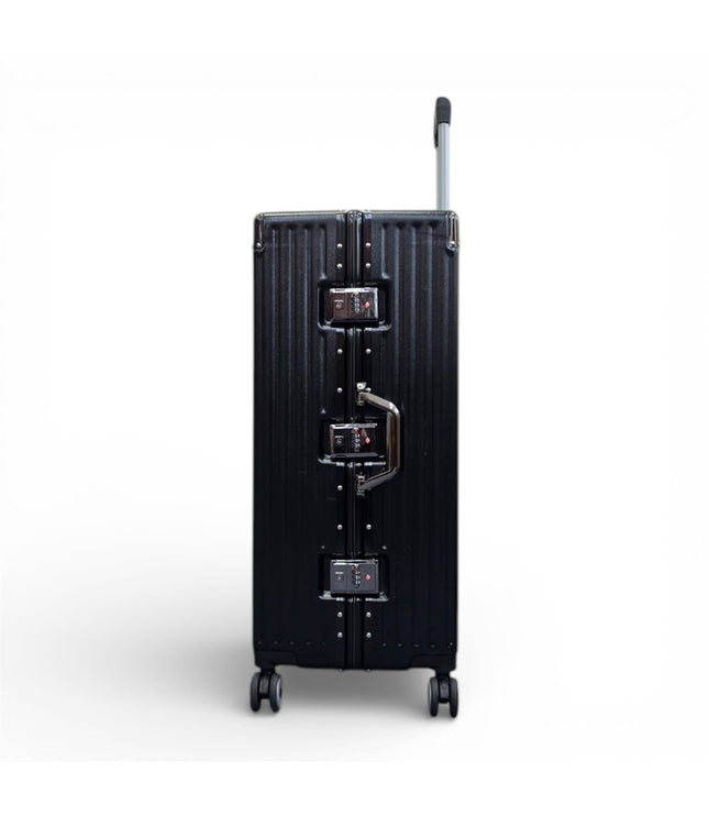 Airdrie Large Hard Shell Suitcase in Black