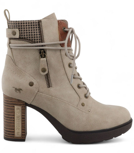 Mustang Women's Off-White High-Heeled Ankle Boots