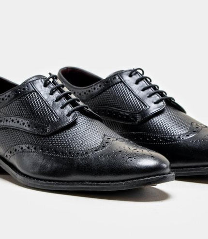 Mens Classic Oxford Brogue Shoes In Patterned Black Leather
