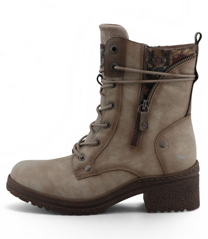 Mustang Women's White Lace-Up Heeled Winter Combat Boots - M0092003
