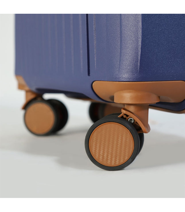 Corowa Medium Hard Shell Suitcase in Teal Blue