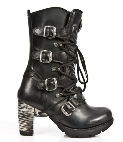 Close-up view of buckle straps and metallic hardware on New Rock Tr003-S1 boot