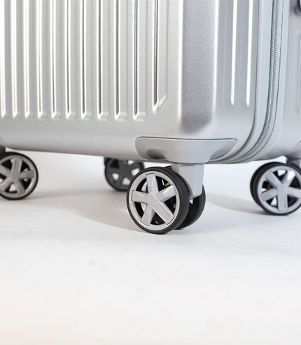Hard Shell Silver Rimowa Inspired TSA Cabin Luggage Suitcase Durable Spinner Carry-On
