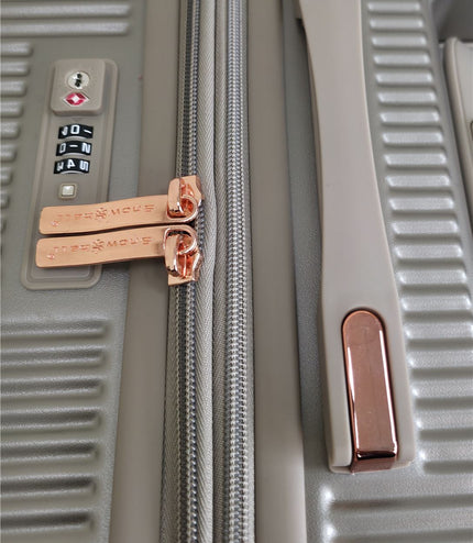 Cowra Large Hard Shell Suitcase in Champagne ( Beige )