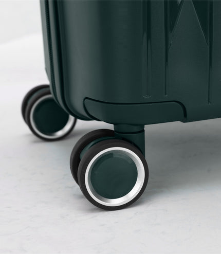 Burnaby Set of 3 Hard Shell Suitcase in Green