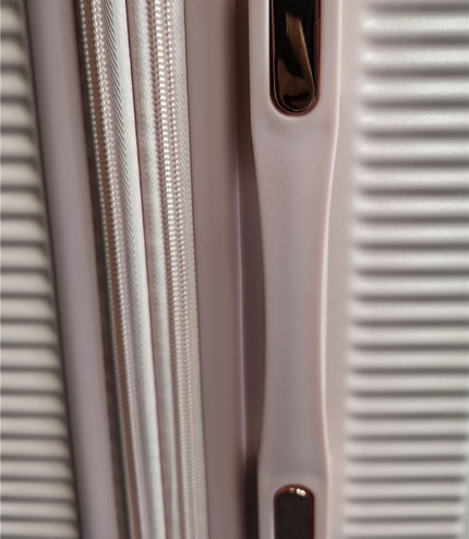 Cowra Medium Hard Shell Suitcase in Rose Gold