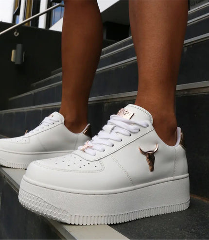 Windsorsmith Womens White Chunky Leather Platform Trainers Sneakers - Rich