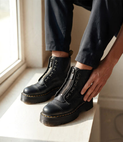 Dr Martens Sinclair Black Leather Zip Front Platform Boots - 22564001