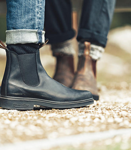 Blundstone #585 Rustic Brown Chelsea Boot