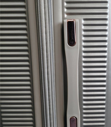 Cowra Large Hard Shell Suitcase in Champagne ( Beige )